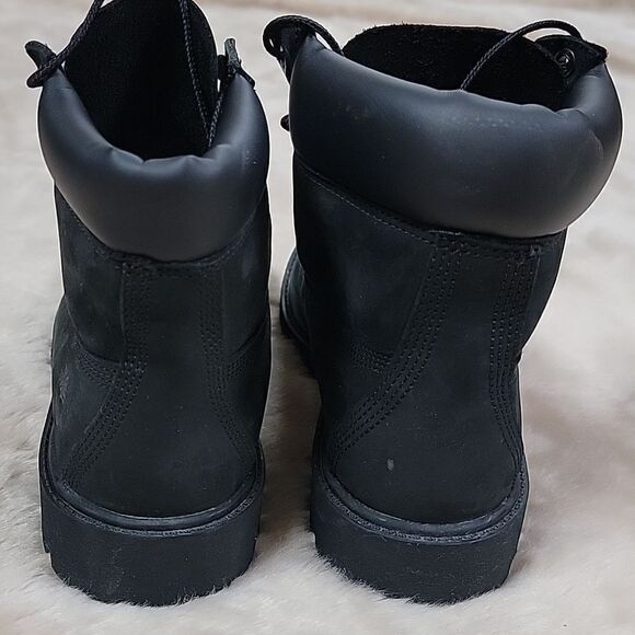 **HOST PICK** TIMBERLAND KIDS' 6” BLACK PREMIUM WATERPROOF CASUAL BOOTS, SIZE 5 - Picture 4 of 12